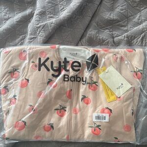 Kyte BABY Peach Patterned Sleep Bag Walker